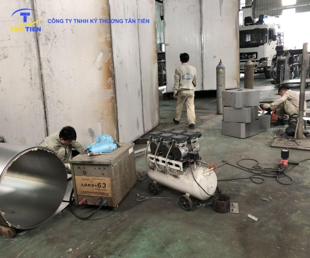 Bồn chứa hóa chất bằng inox 