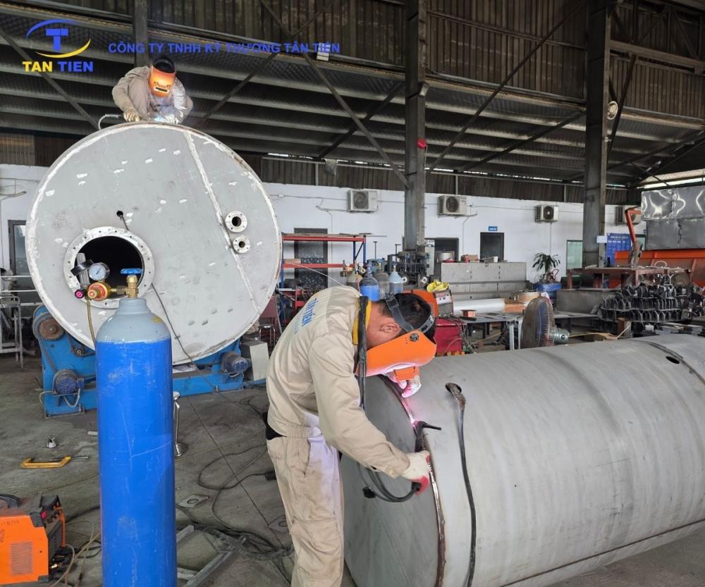 Bồn chứa hóa chất công nghiệp