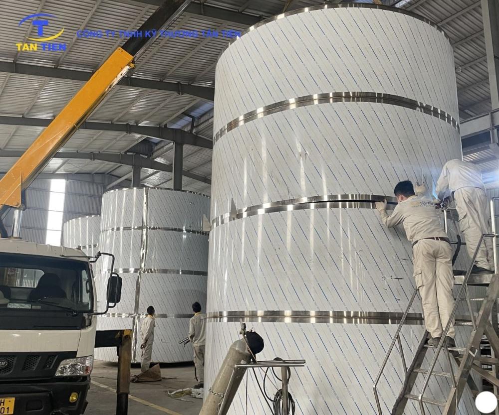 Bồn chứa nguyên liệu inox