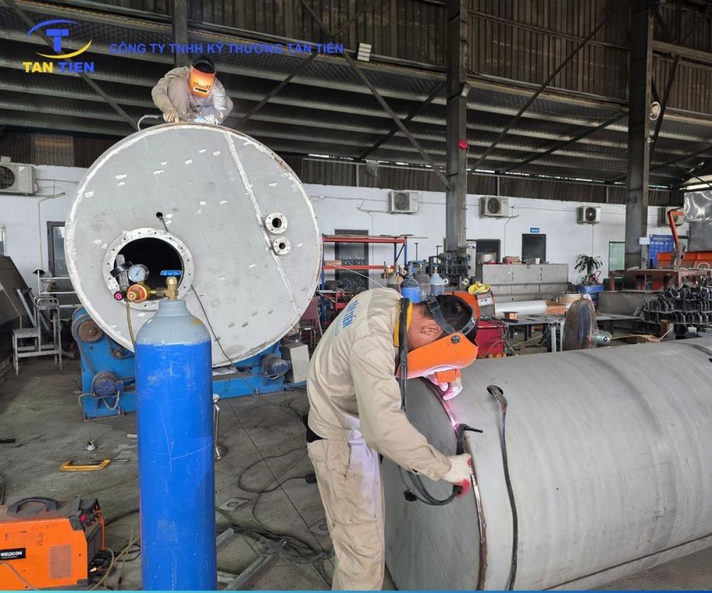 Bồn inox vuông 10.000L