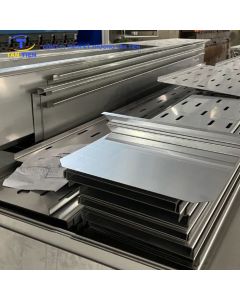 Đ&aacute;nh gi&aacute; chuy&ecirc;n s&acirc;u m&aacute;ng inox 304 v&agrave; 201: Đ&acirc;u l&agrave; lựa chọn tối ưu chi ph&iacute; cho nh&agrave; xưởng?