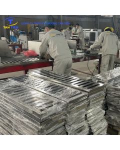 Ti&ecirc;u chuẩn kỹ thuật tấm grating inox chịu tải trọng lớn theo y&ecirc;u cầu nh&agrave; xưởng 