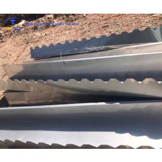 Sản xuất máng răng cưa inox (Weir tấm) thu nước thu hoạch bể lắng