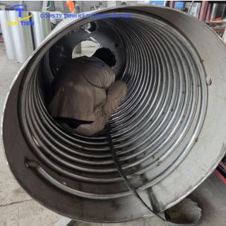 Bồn phản ứng keo tụ tạo bông inox 304 dung tích 2000L tại xưởng