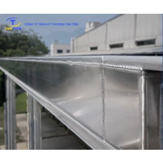 Máng inox 304 là gì? Phân loại, ưu điểm và ứng dụng trong thực tế