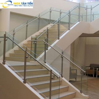 Tay vịn cầu thang inox kính cường lực