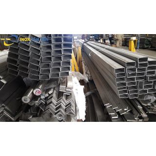 Hộp inox 304 30x60mm