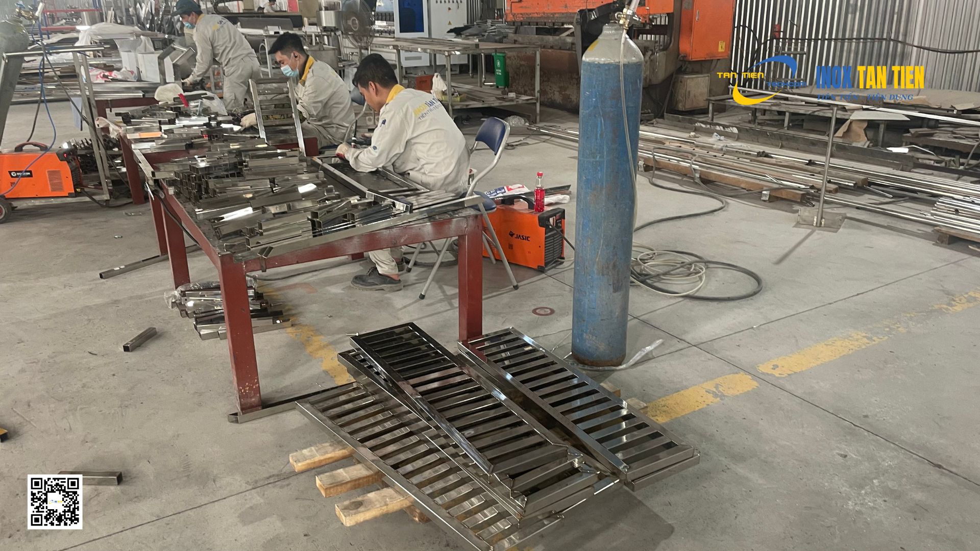 Các loại inox phù hợp cho ngành dầu khí và môi trường khắc nghiệt