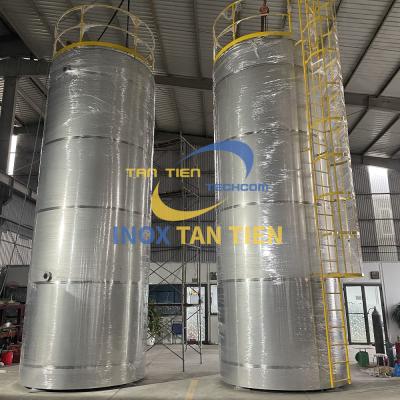 Bồn inox chứa nguyên liệu 