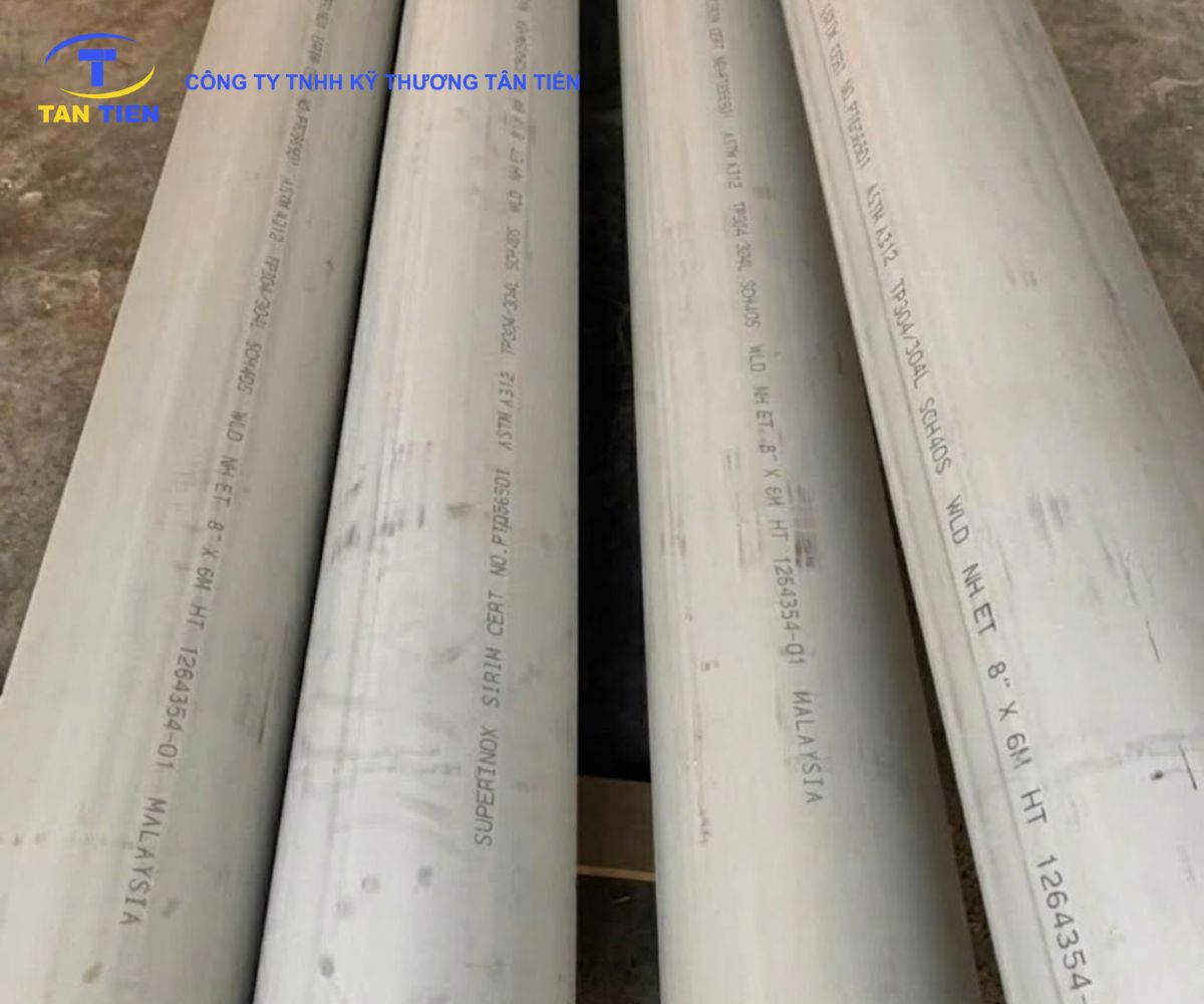 Ống inox phi 219 tại xưởng