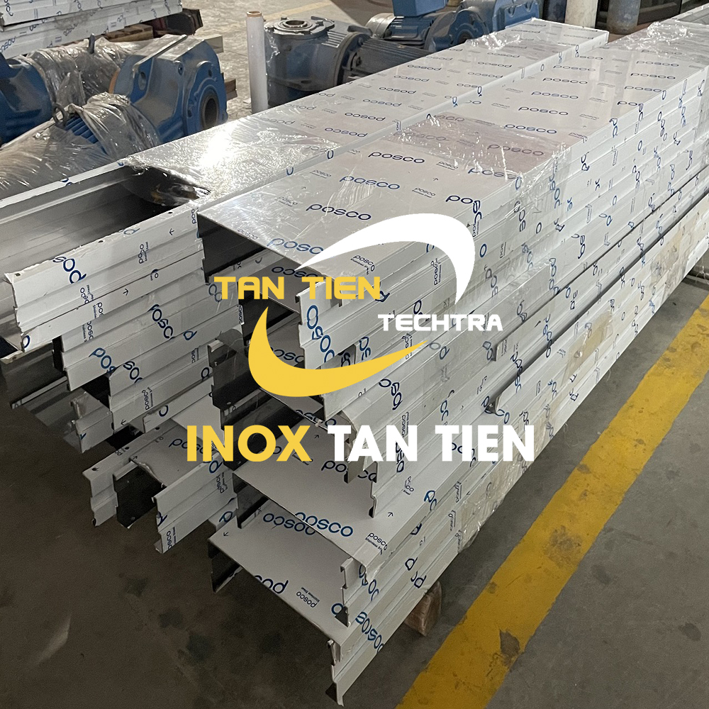 Ốp thang máy inox 