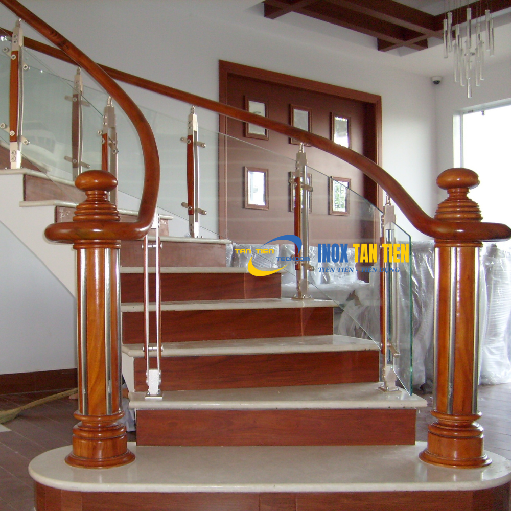 cầu thang inox tay vịn gỗ